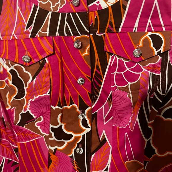 Multi color capri 2 piece - Picture 2 of 7